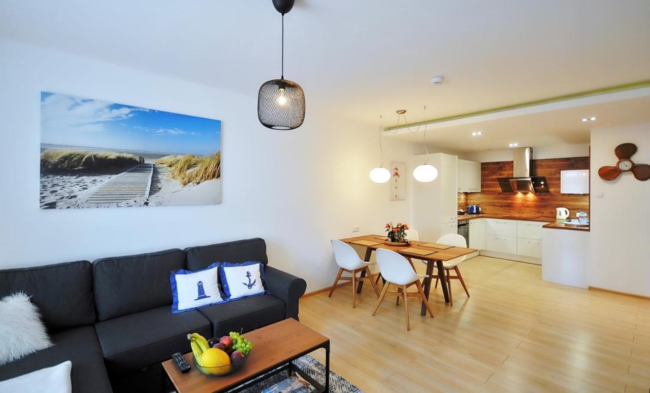 Apartament Wydmowy Osiedle Polanki โควอบเซก ภายนอก รูปภาพ